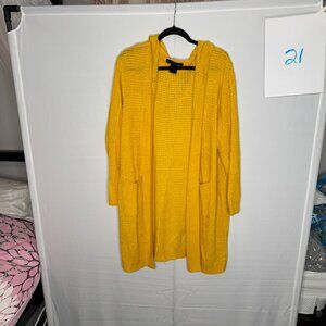 Coco & Shay 100% Acrylic Color Block Solid Yellow Cardigan